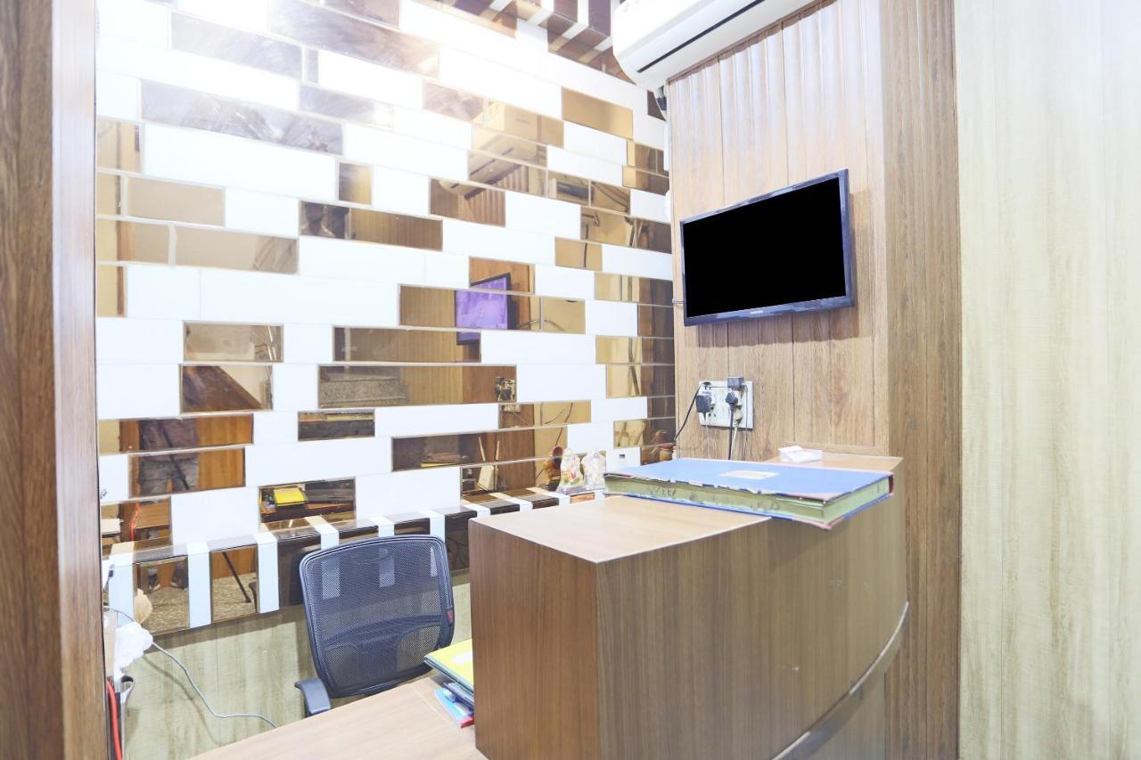 Oyo 60966 Balaji Upvan Hotel Kāsandra Екстериор снимка
